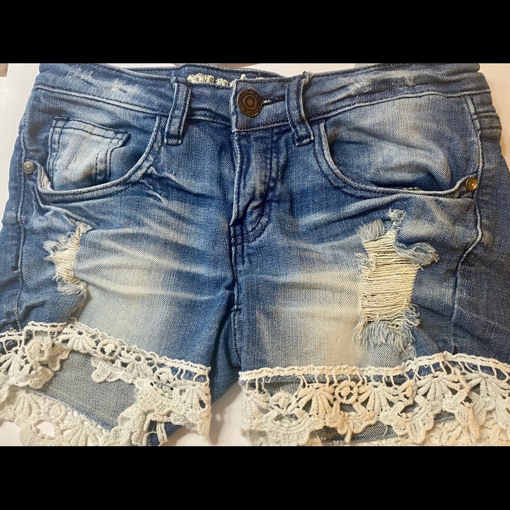 Machine Cut Off Denim Shorts/Lace Leg Details